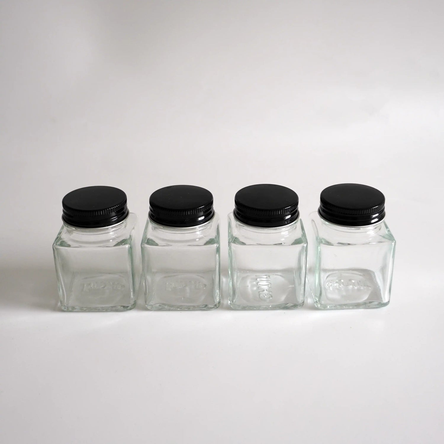 Kruidenpotjes met strooidop (4 stuks)