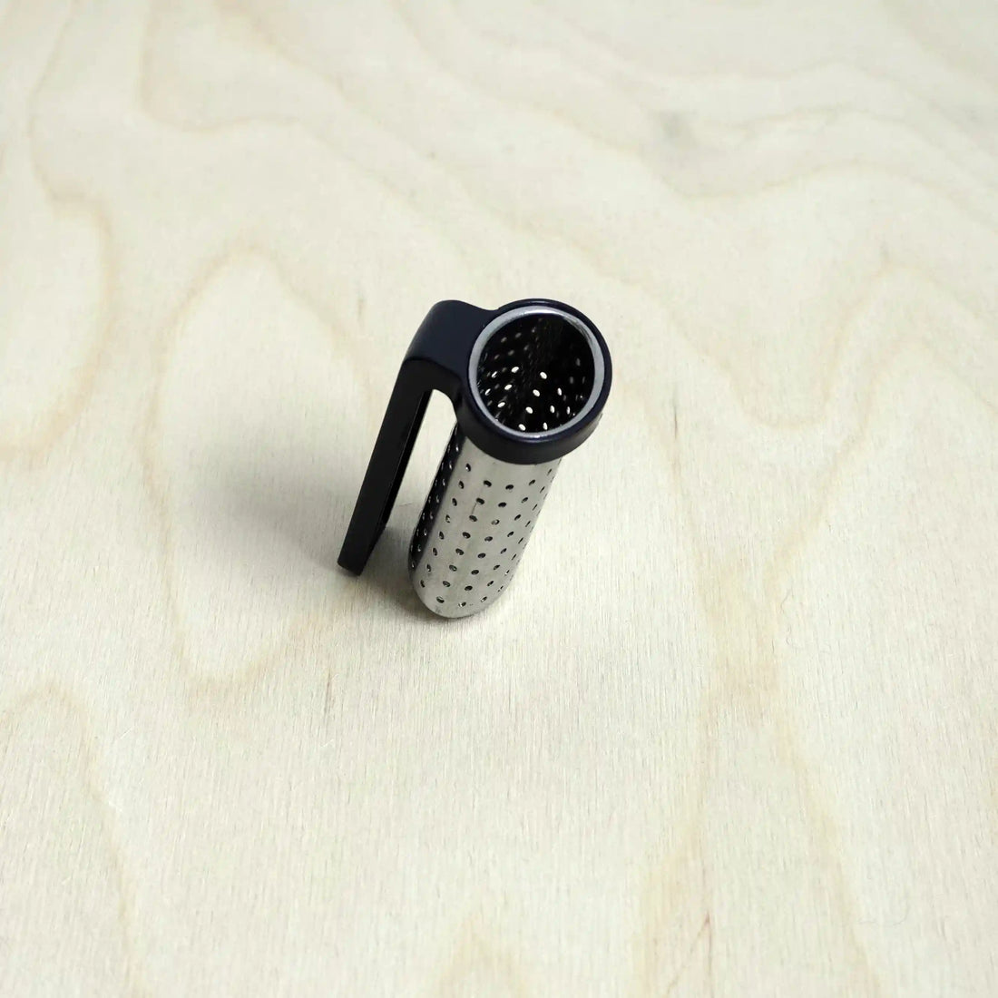 Vooraanzicht theefilter met grip functie