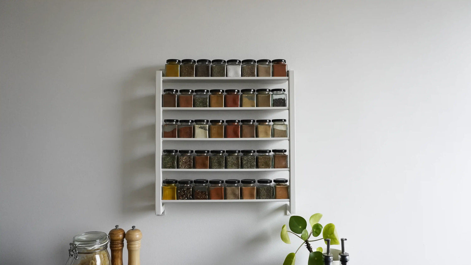  Steel spice rack (40 jars)